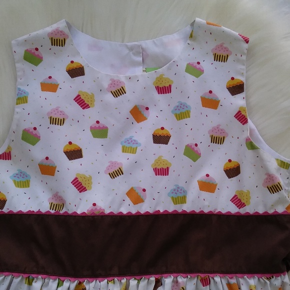 Le Za Me cupcake dress - Picture 2 of 5